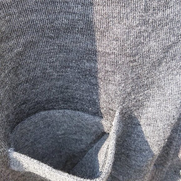 BCBG Maxazria Gray Cardigan - M - Picture 7 of 13